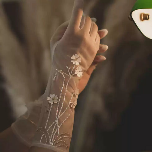 White Tulle Bridal Wedding Gloves – Delicate Floral Bridal Gloves